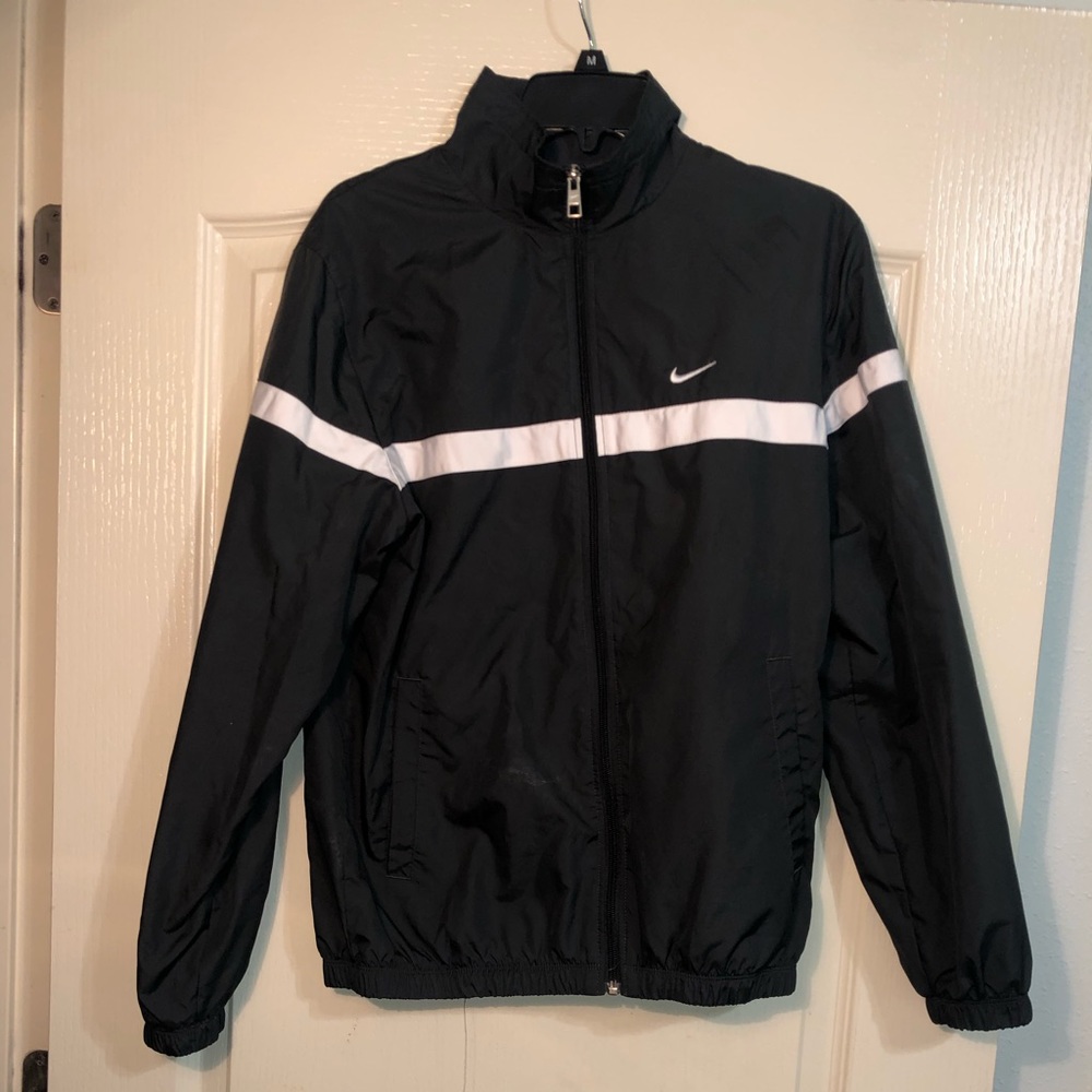 NIKE wind breaker / rain jacket